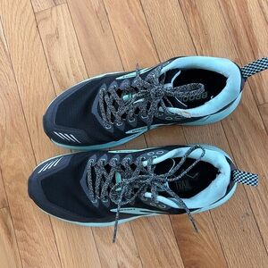 Brooks Cascadia Trail Running Women's Black and Aqua Athletic Shoes